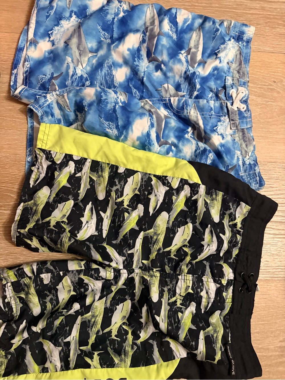 Body Glove Boys' Swim Trunks – Black with White Lining and Yellow Accents